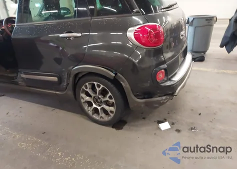 2014 Fiat 500L Trekking из США, поврежденный, VIN ZFBCFADH1EZ010849